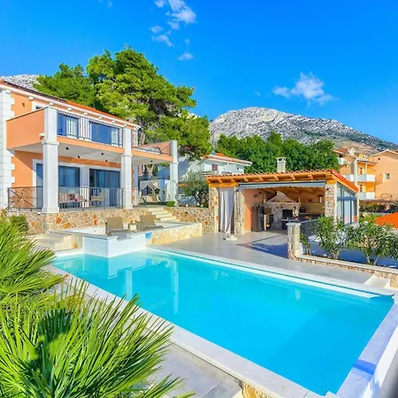 Peaceful Luce Di Mare - Heated Pool, Sauna 别墅 *