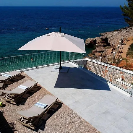 Peaceful Luce Di Mare - Heated Pool, Sauna 别墅 伊万多拉克