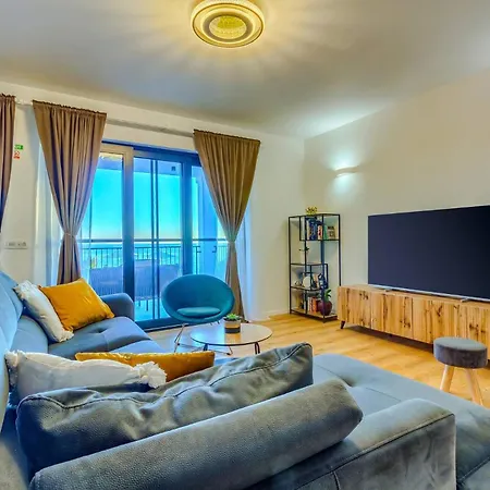 Peaceful Luce Di Mare - Heated Pool, Sauna