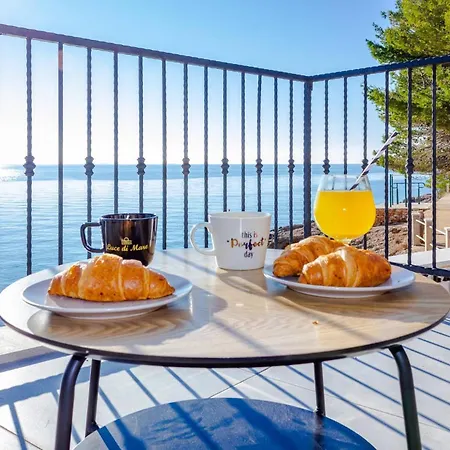 Villa Peaceful Luce Di Mare - Heated Pool, Sauna